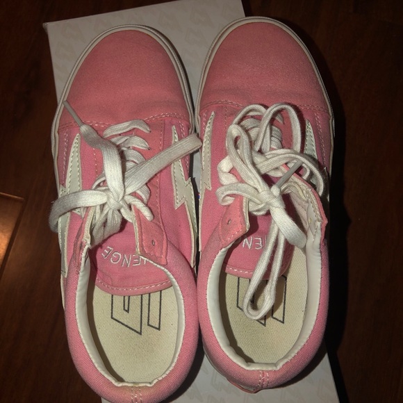 Revenge x Storms LA exclusive Bolt Pink - Picture 3 of 4